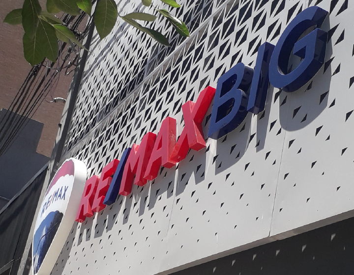 Remax